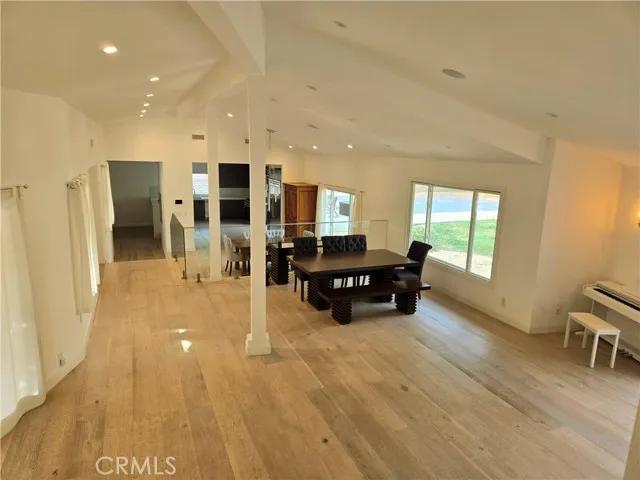 23760 Oakfield Road, Calabasas Ca 91302 | Detached 20