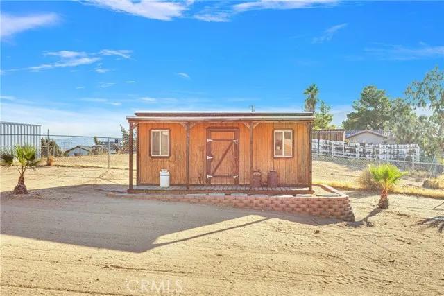 8025 Lassen Avenue, Hesperia Ca 92345 | Detached 42