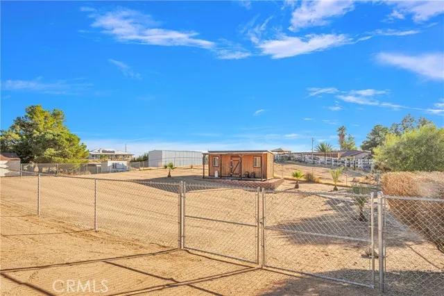 8025 Lassen Avenue, Hesperia Ca 92345 | Detached 41