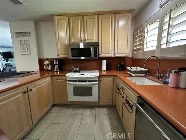 2521 N Whitewater Club Drive # B, Palm Springs Ca 92262 | All Other Attached 4