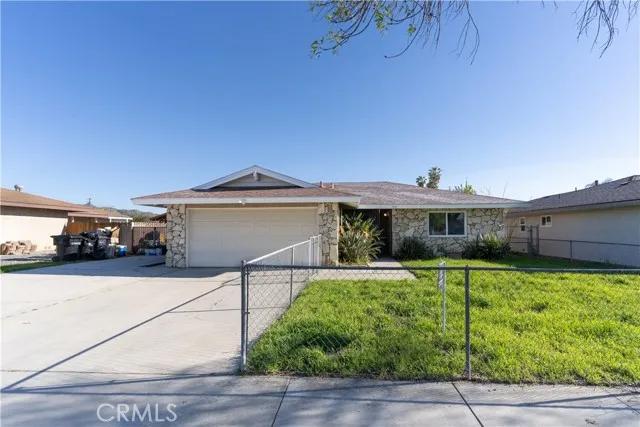 641 W Whittier Avenue, Hemet Ca 92543 | Detached 17