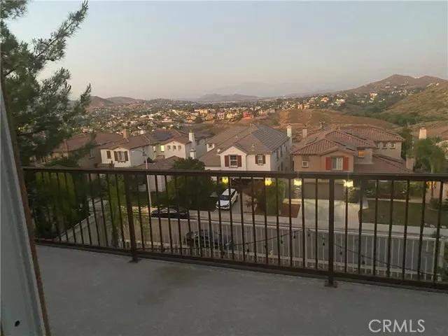 9 Plaza Modena, Lake Elsinore Ca 92532 | Detached 32