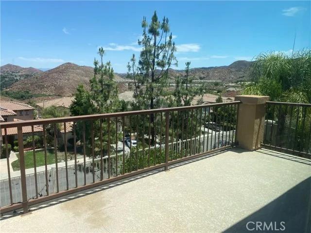 9 Plaza Modena, Lake Elsinore Ca 92532 | Detached 34