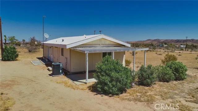 1732 Surrey Avenue, Yucca Valley Ca 92284 | Manufactured Home 5