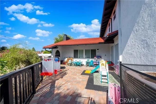 8418 Pinelake Drive, Canoga Park Ca 91304 | Detached 19