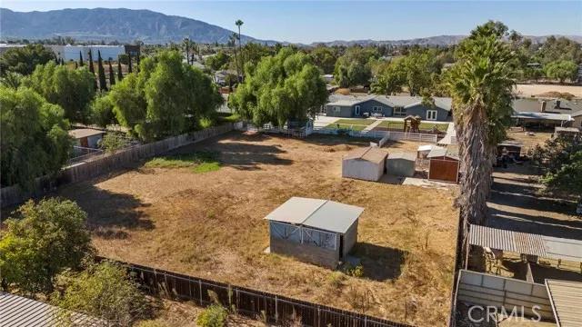 1980 White Horse Lane, Norco Ca 92860 | Detached 46