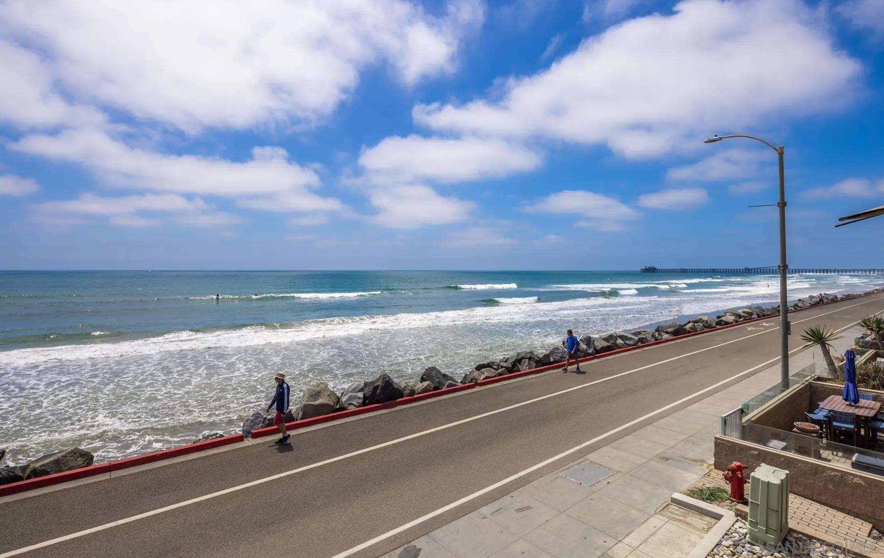 714 S The Strand, Oceanside Ca 92054 | Detached 30