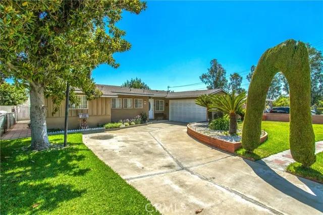 15937 Manzanita Drive, Fontana Ca 92335 | Detached 0