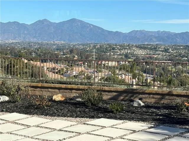 26976 Magnolia Ct, Laguna Hills Ca 92653 | Detached 38