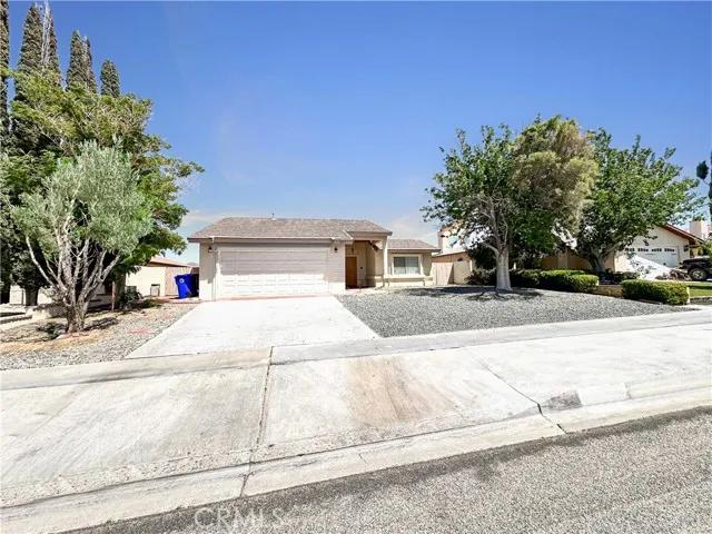 26371 Corona Drive, Helendale Ca 92342 | Detached 7