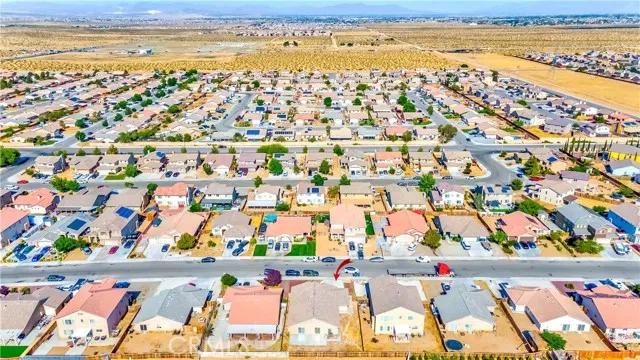 15018 Christopher Street, Adelanto Ca 92301 | Detached 41