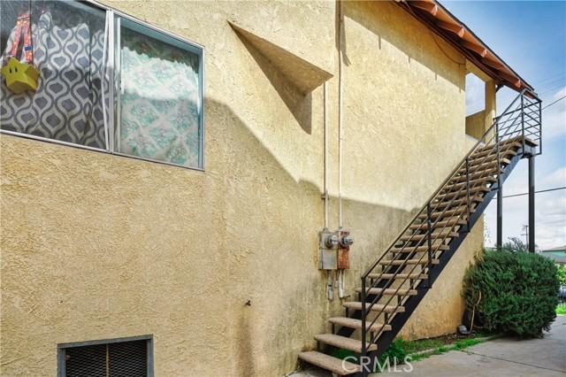 1411 Menlo Avenue, Los Angeles CA 90006 | Multi Family 29