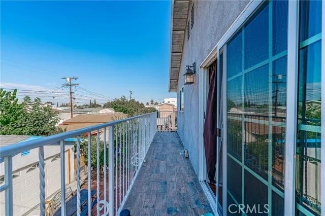 1435 W 50th Street, Los Angeles Ca 90062 | Detached 22