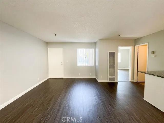 13535 Yukon Avenue # 37, Hawthorne Ca 90250 | Apartment 5