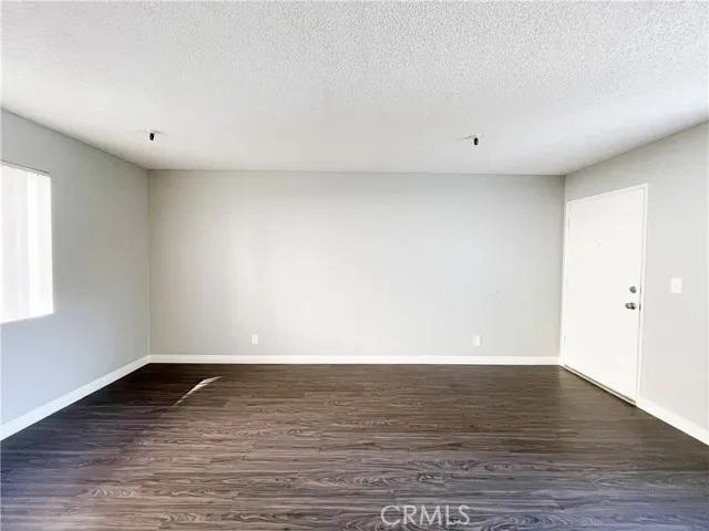 13535 Yukon Avenue # 37, Hawthorne Ca 90250 | Apartment 4