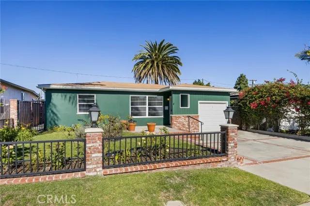 2013 Garner Street, Lomita Ca 90717 | Detached 30