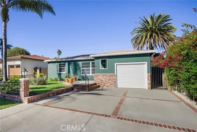 2013 Garner Street, Lomita Ca 90717 | Detached 28