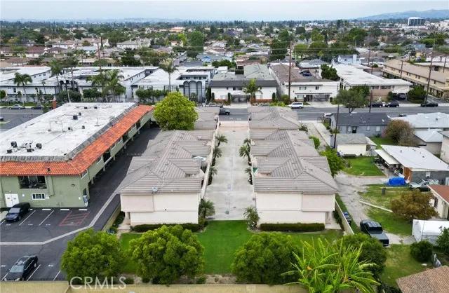 7880 Stewart And Gray Road, Downey Ca 90241 | Townhouse 29