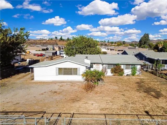 21210 Union Street, Wildomar Ca 92595 | Detached 35