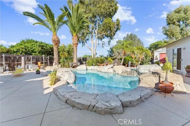 2649 Hawk Circle, Corona Ca 92882 | Detached 45