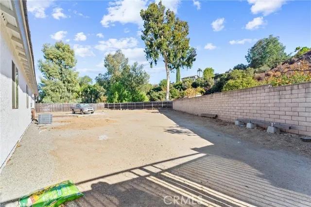 2649 Hawk Circle, Corona Ca 92882 | Detached 47