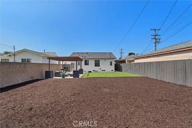 4875 W 135th Street, Hawthorne Ca 90250 | Detached 23