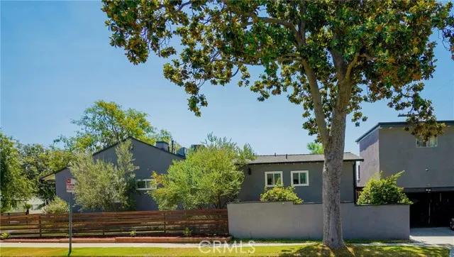 2921 N Frederic Street, Burbank Ca 91504 | Detached 18