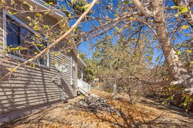 1051 Mount Shasta Road, Big Bear City Ca 92314 | Detached 25