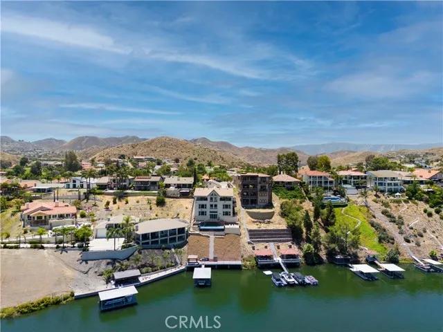 22634 S Canyon Lake Drive S Drive S, Outside Of Usa Ca 92587 | Detached 42