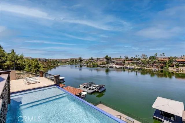 22634 S Canyon Lake Drive S Drive S, Outside Of Usa Ca 92587 | Detached 38