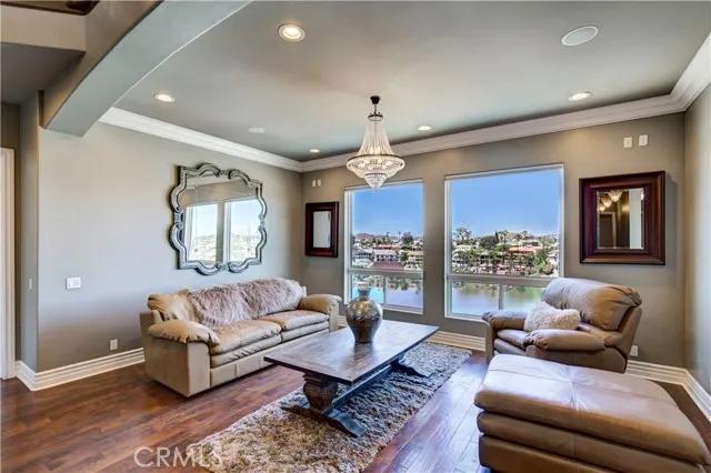 22634 S Canyon Lake Drive S Drive S, Outside Of Usa Ca 92587 | Detached 23