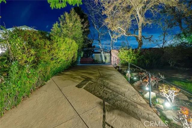 23925 Crosson Drive, Woodland Hills Ca 91367 | Detached 38