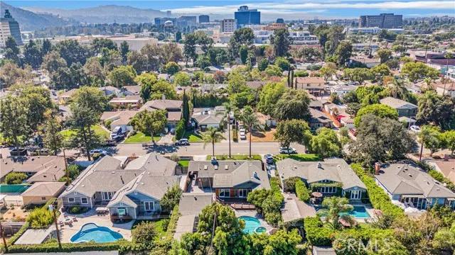 528 S Parish Place, Burbank Ca 91506 | Detached 39