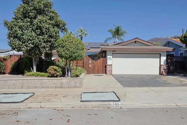 742 Bentwood Drive, El Cajon Ca 92021 | Detached 27