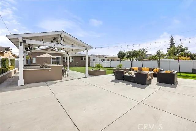 907 Chestnut Avenue, Brea Ca 92821 | Detached 24