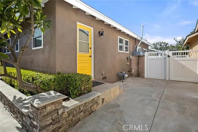 907 Chestnut Avenue, Brea Ca 92821 | Detached 31