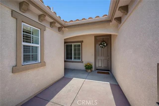 2585 N Falconer Way, Orange Ca 92867 | Detached 3