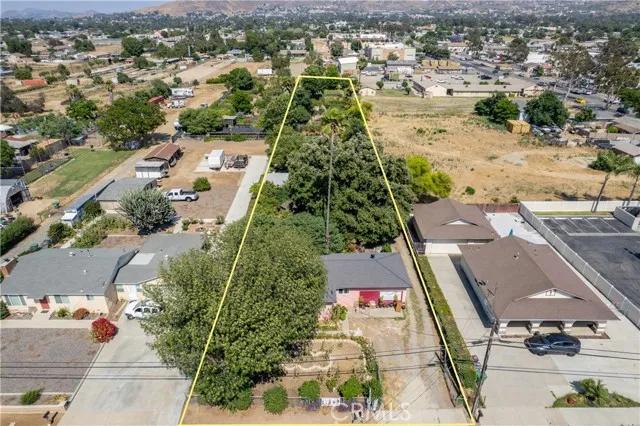 3999 Sierra Avenue, Norco Ca 92860 | Detached 42