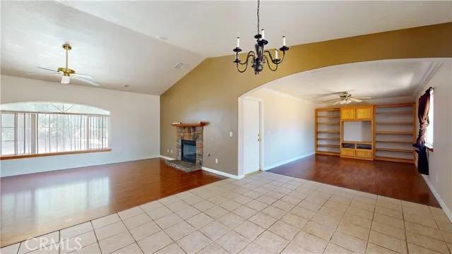 16284 Joshua Street, Hesperia Ca 92345 | Detached 25