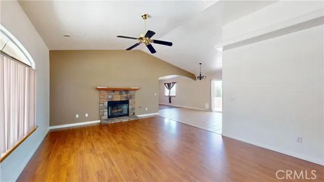 16284 Joshua Street, Hesperia Ca 92345 | Detached 7