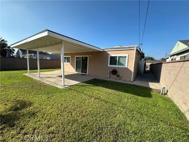 11329 Homestead Street, Santa Fe Springs Ca 90670 | Detached 24