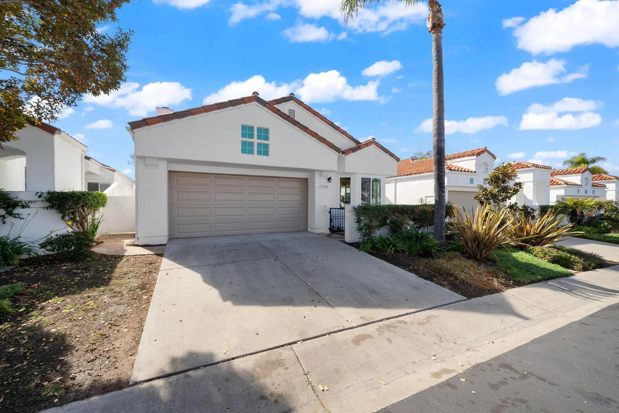 4957 Lamia Way, Oceanside Ca 92056 | Detached 0