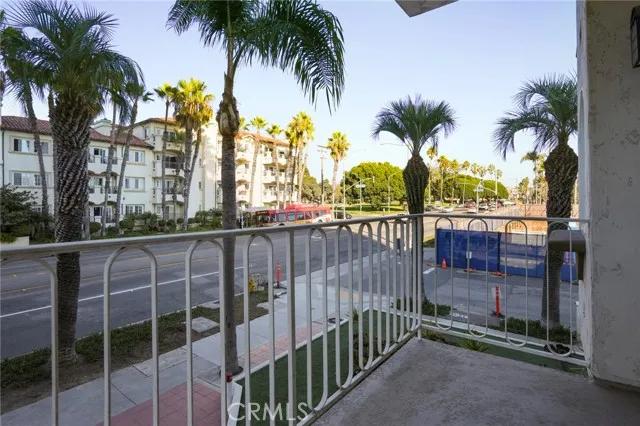 25 15th Place # 605, Long Beach Ca 90802 | All Other Attached 2