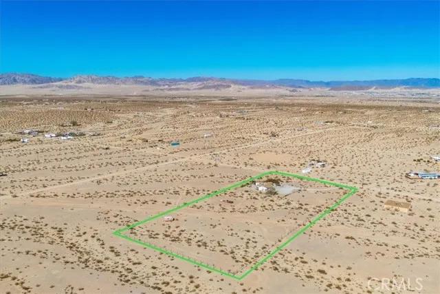 1560 Jackrabbit Trail, Twentynine Palms Ca 92277 | Detached 54