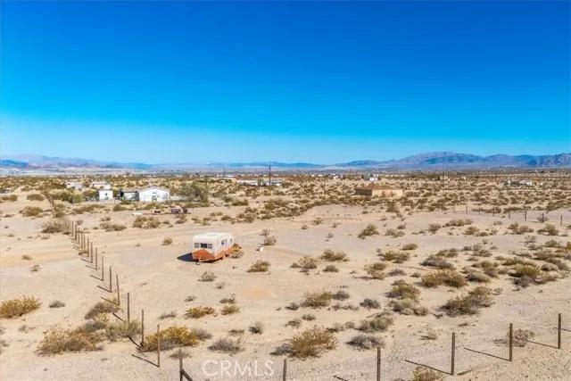 1560 Jackrabbit Trail, Twentynine Palms Ca 92277 | Detached 45