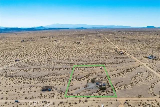 1560 Jackrabbit Trail, Twentynine Palms Ca 92277 | Detached 57