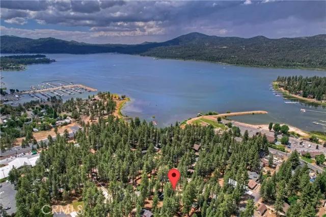 401 Knight Avenue, Big Bear Lake Ca 92315 | Detached 4