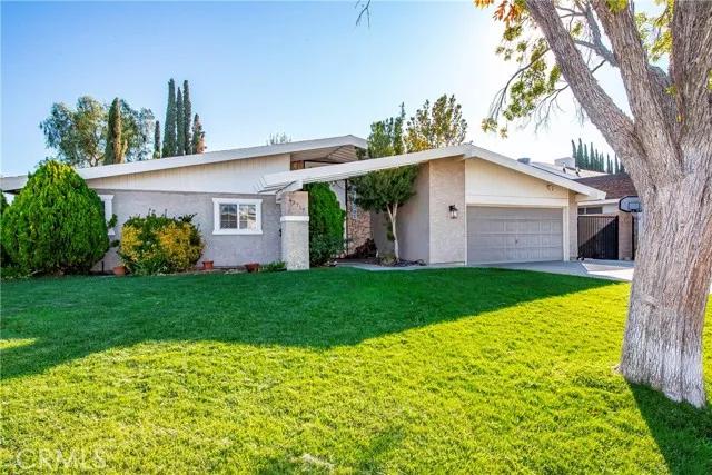 43710 21st Street W, Lancaster Ca 93536 | Detached 32