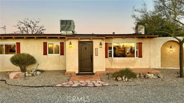 9525 Bonita Vista Street, Apple Valley Ca 92308 | Detached 66