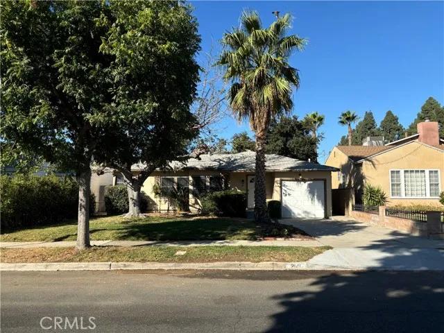 2141 N Screenland Drive, Burbank Ca 91505 | Detached 25